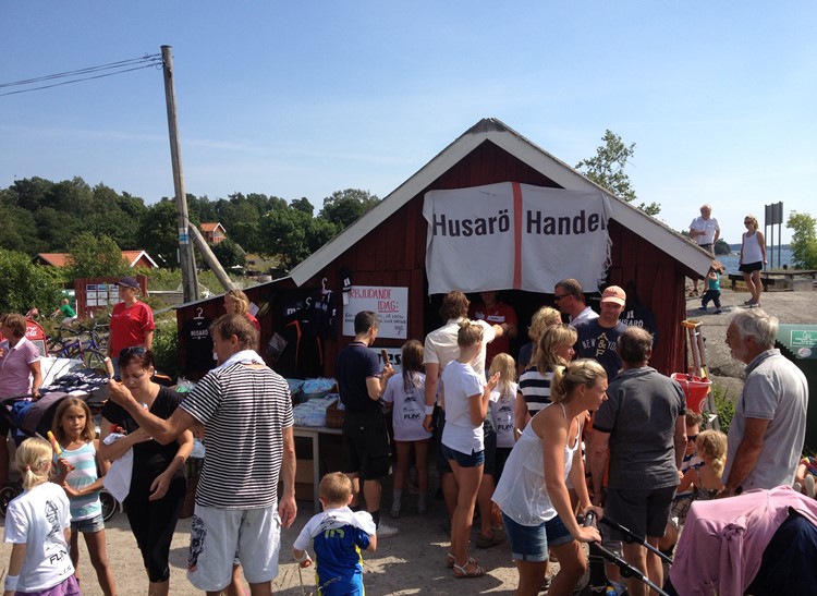 Husarö Handel