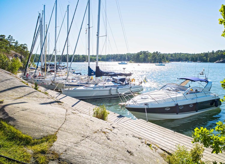 Gästhamnar på Finnhamn