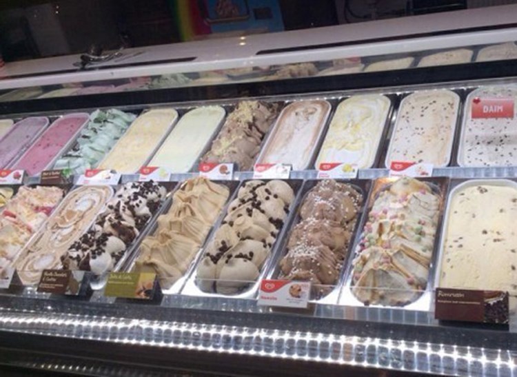 Glassbuffe på Skansholmen