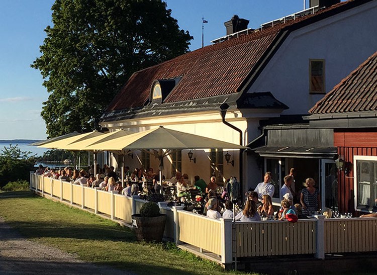 Utö Värdshus bar och matsalar