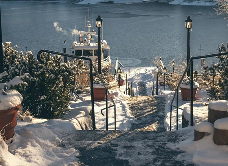 Fira julafton på spahotell i skärgården