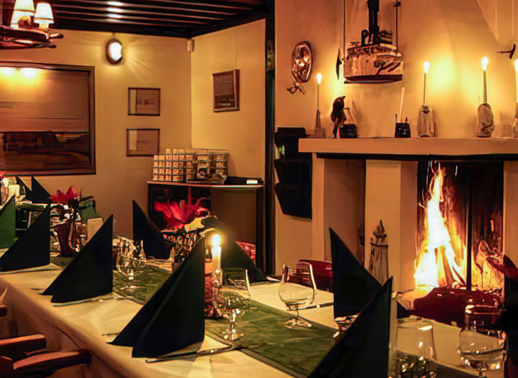 Klassiskt julbord på Sandhamns värdshus