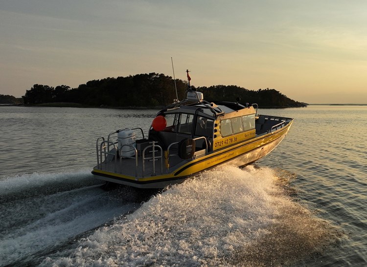 Gula Båten - Båttaxi Charter